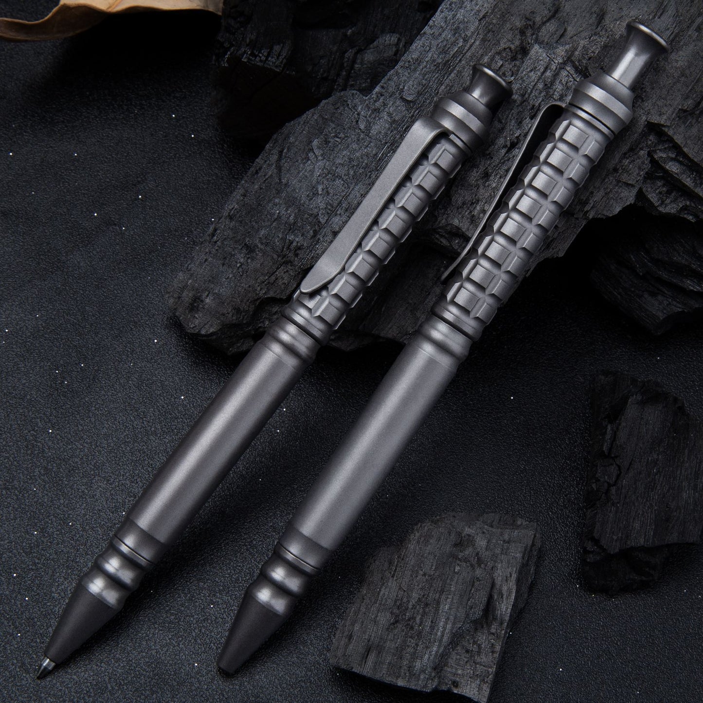 Executive Tactical Titanium Pen – Sleek Gunmetal Grey Edition