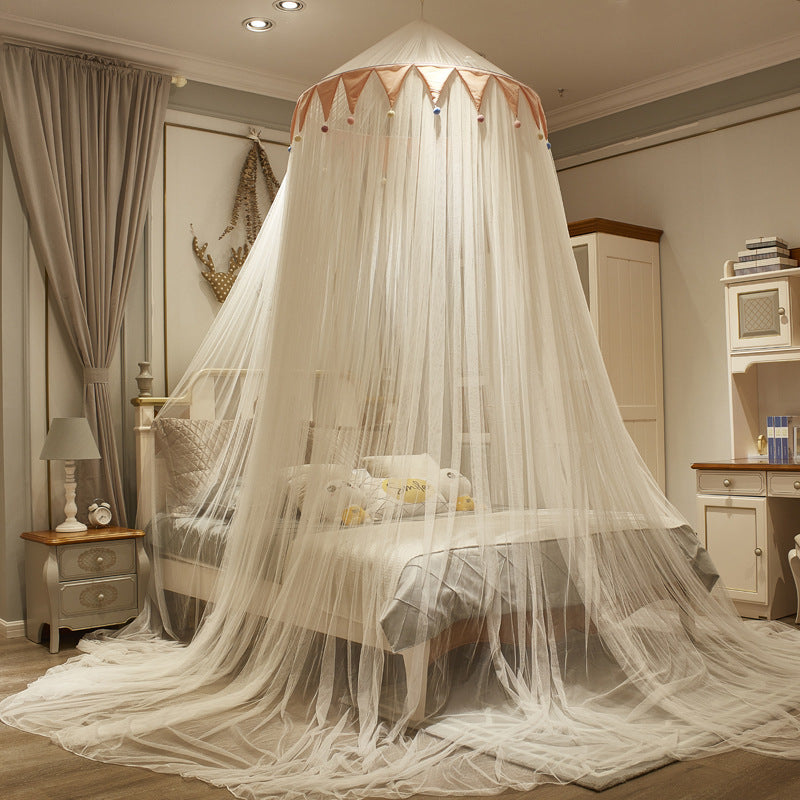 Dreamy Canopy Bed Mosquito Net